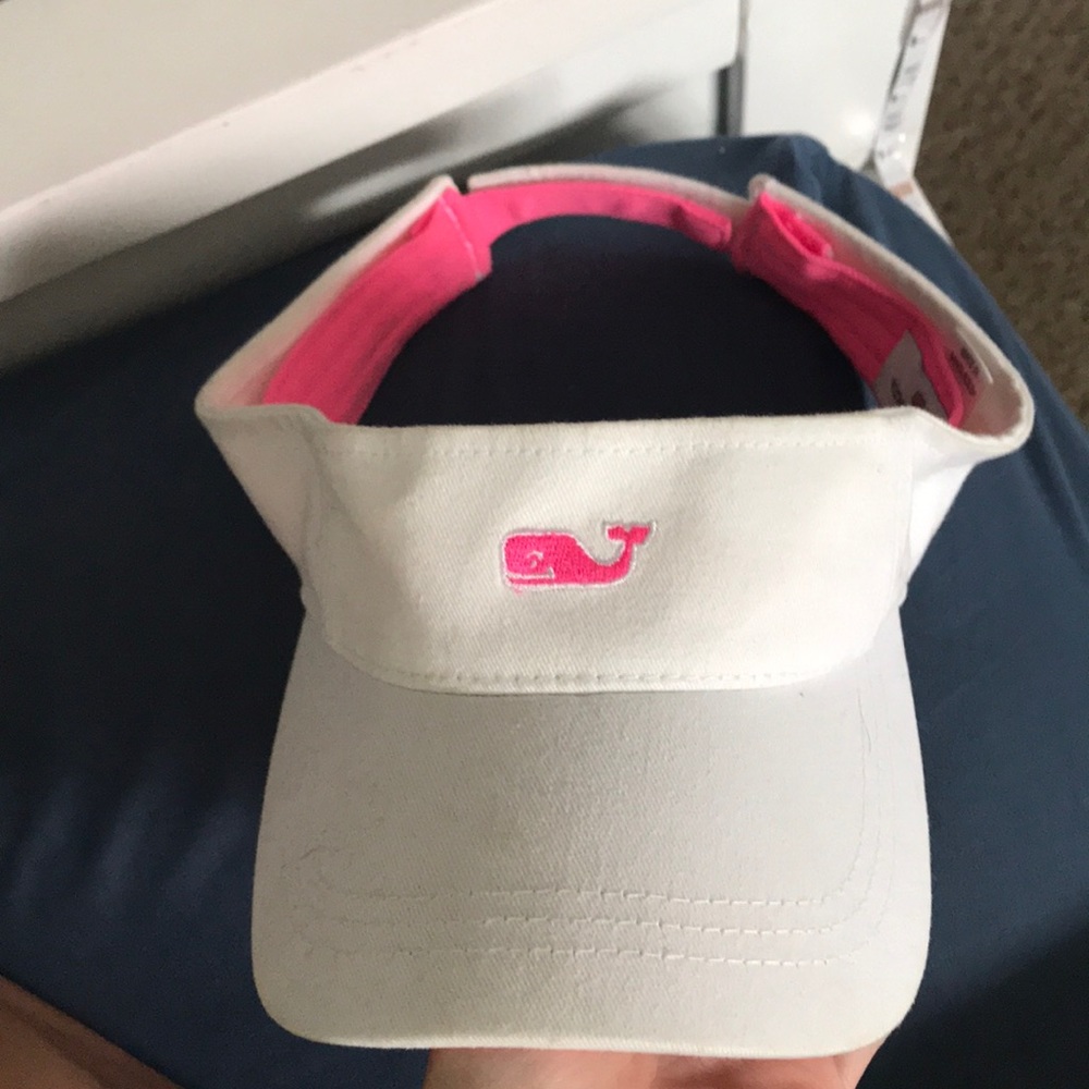 Vineyard vine visor!!